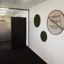 mose sirkler og lyddempende panel på kontoret hos Sopra Steria