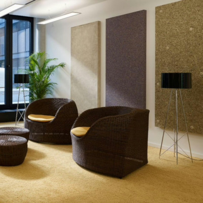 Lydabsorbenter i lekre naturmaterialer