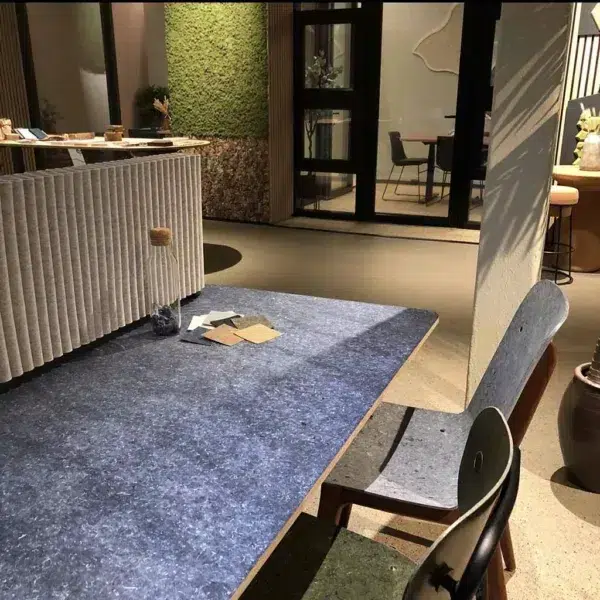 Skreddersydd bordplate av resirkulerte jeans