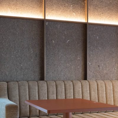 Lyddempende paneler på Marriott Hotell