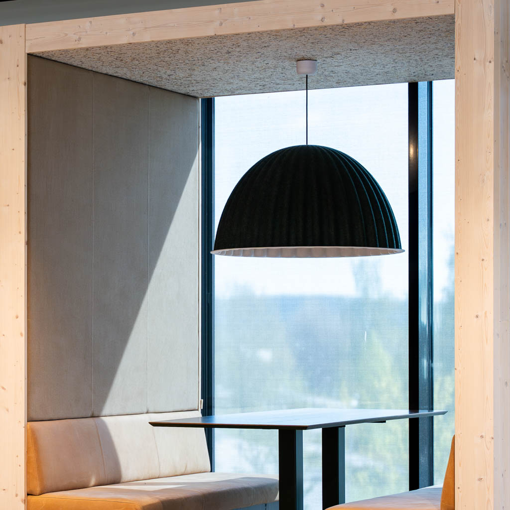 Sittebås med organoid tapet på Innlandet Science Park